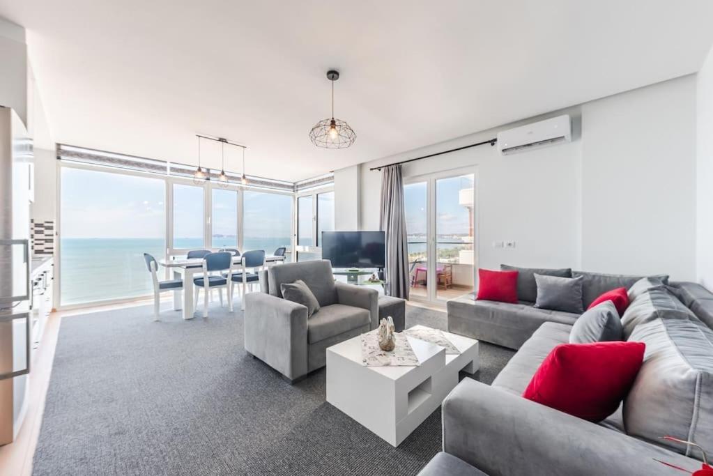 Seaview Luxury Suite By Ps Golem  Buitenkant foto