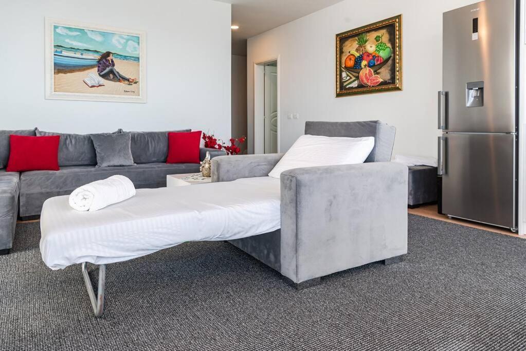Seaview Luxury Suite By Ps Golem  Buitenkant foto